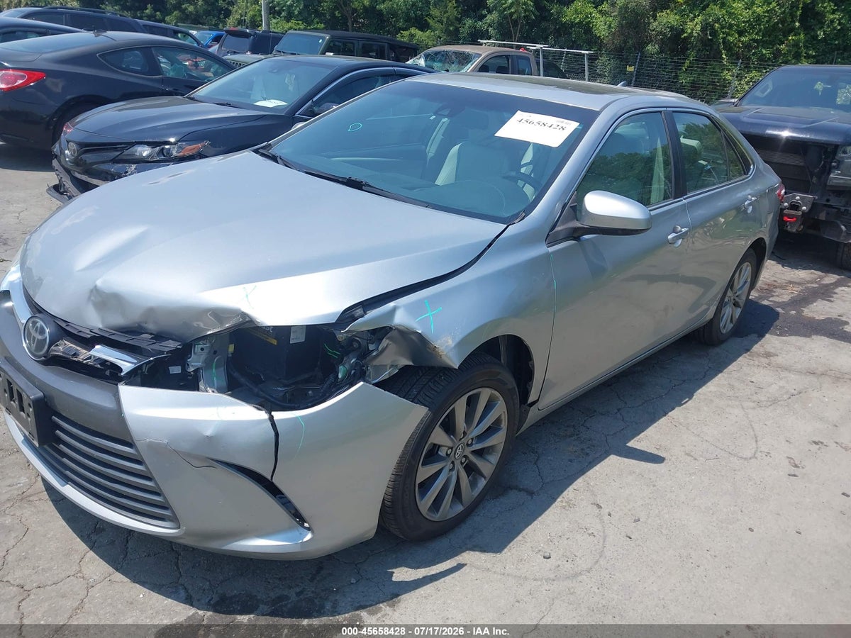 2016 TOYOTA CAMRY XLE — снимка 2