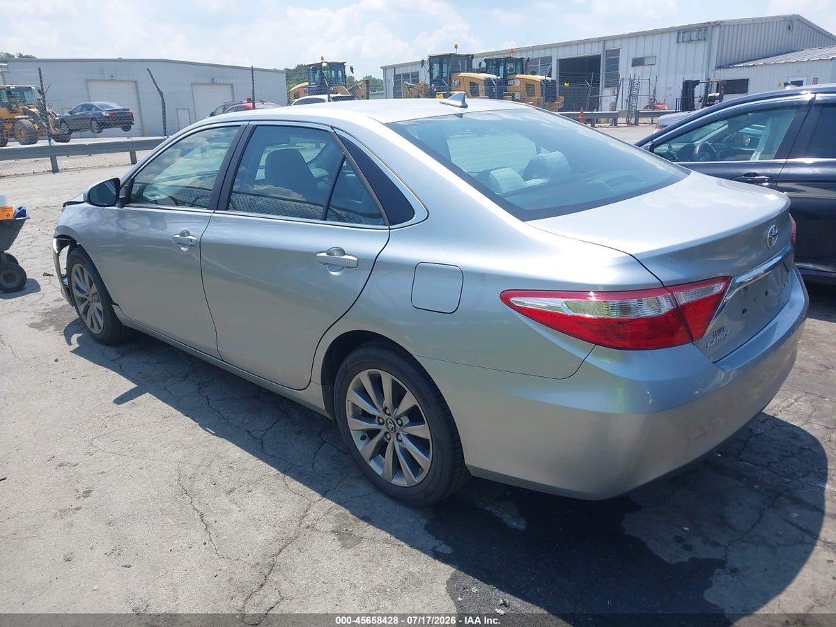 2016 TOYOTA CAMRY XLE — снимка 3