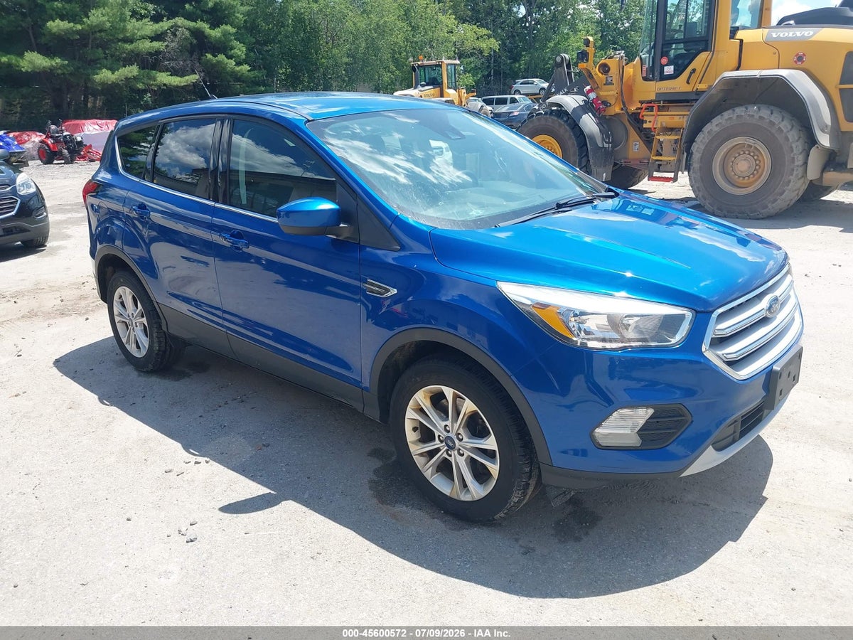 2019 FORD ESCAPE SE