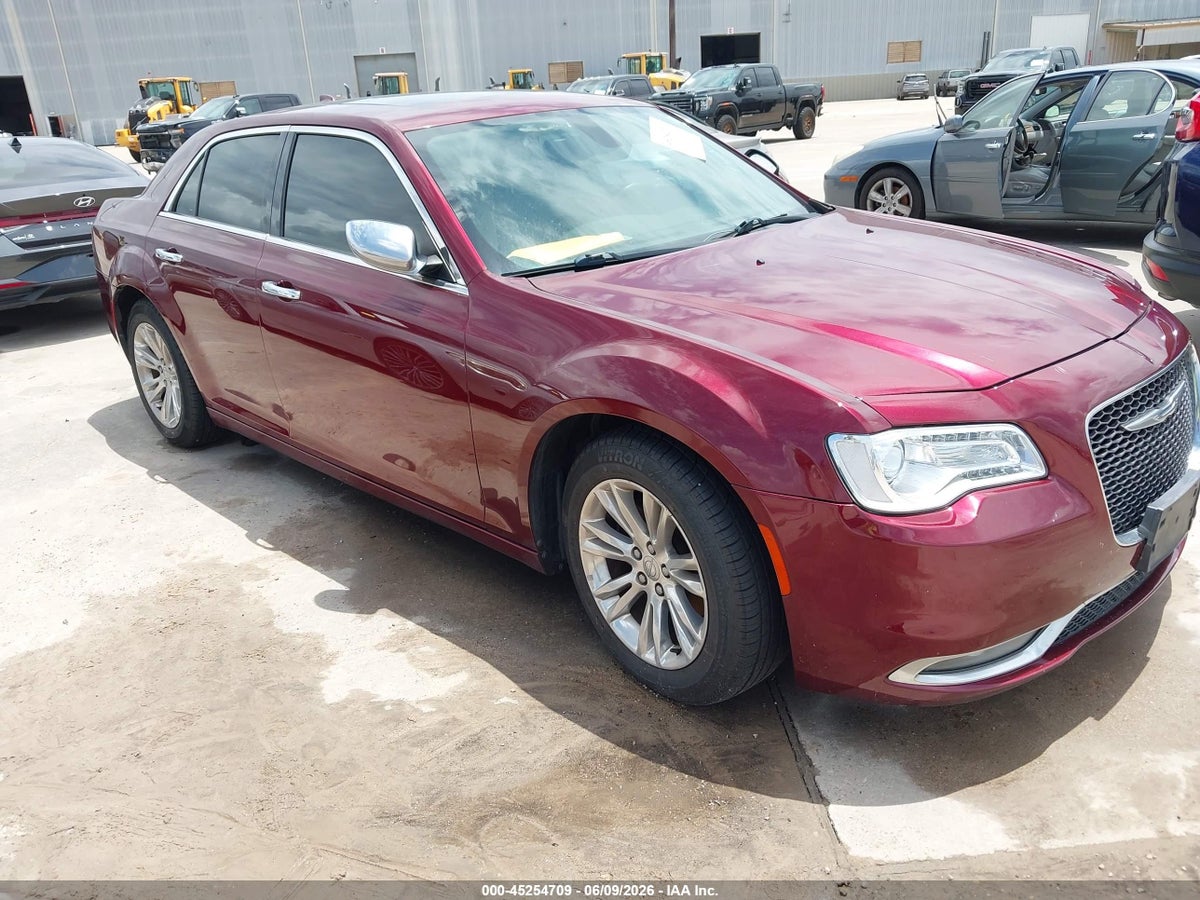 2016 CHRYSLER 300C