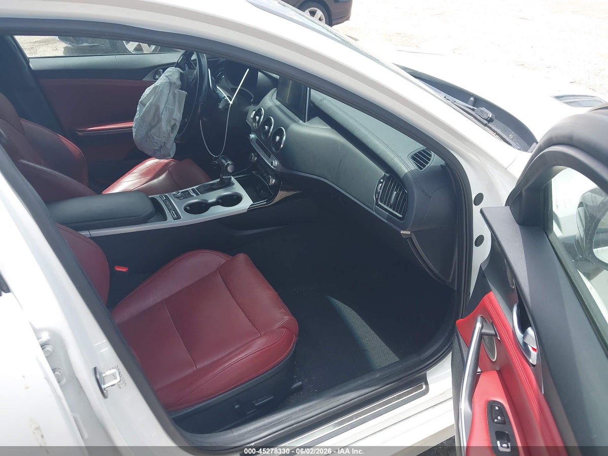 2018 KIA STINGER GT1 — снимка 5