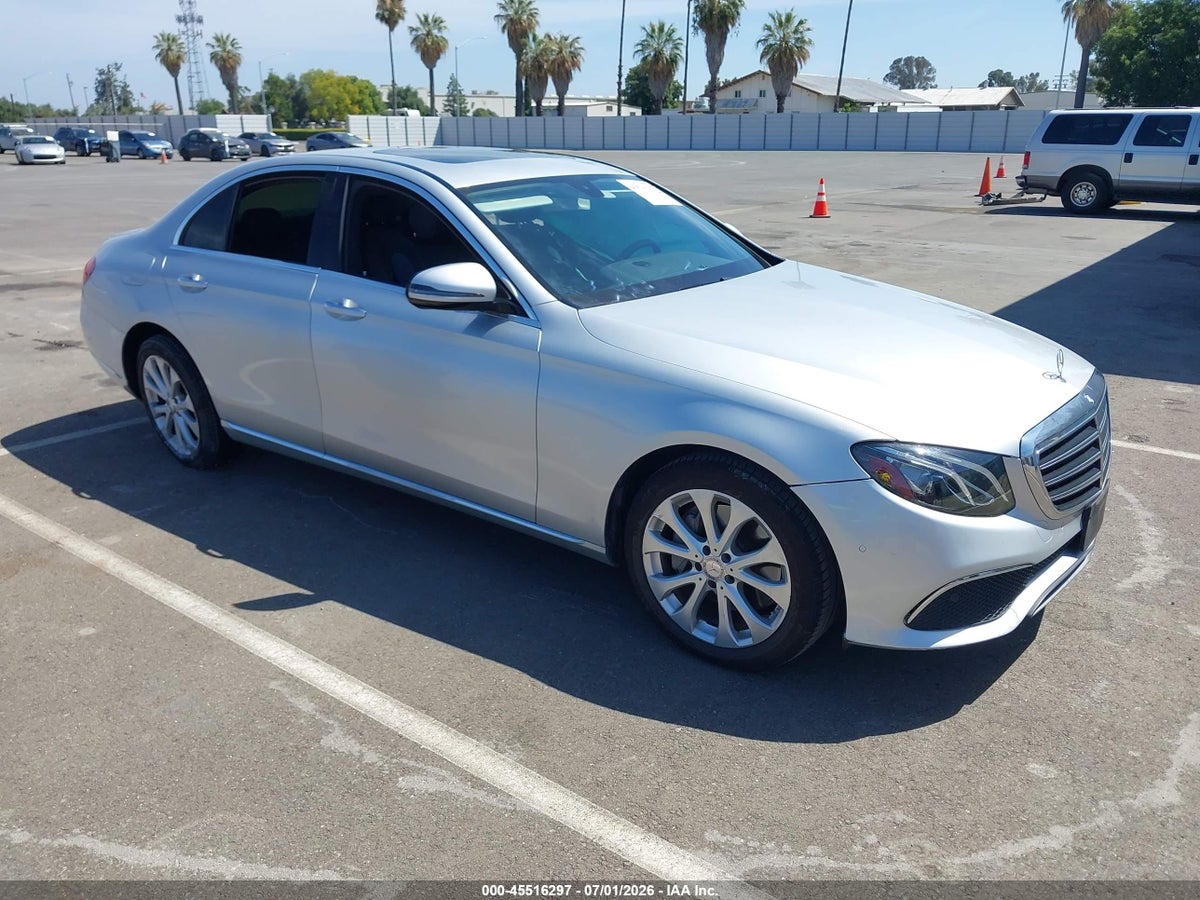 2017 MERCEDES-BENZ E 300
