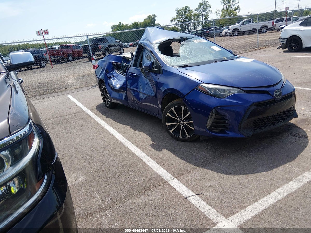 2017 TOYOTA COROLLA SE