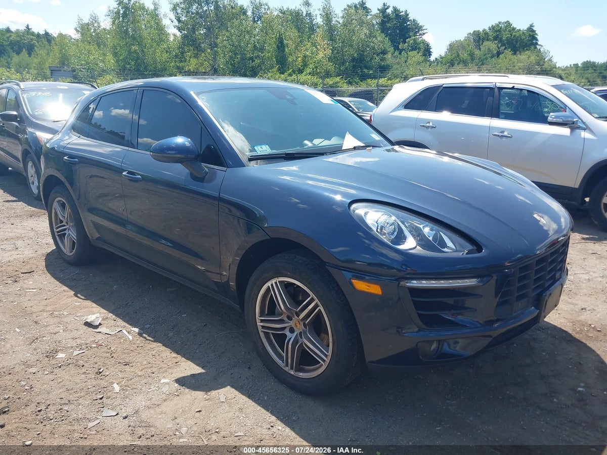 2018 PORSCHE MACAN