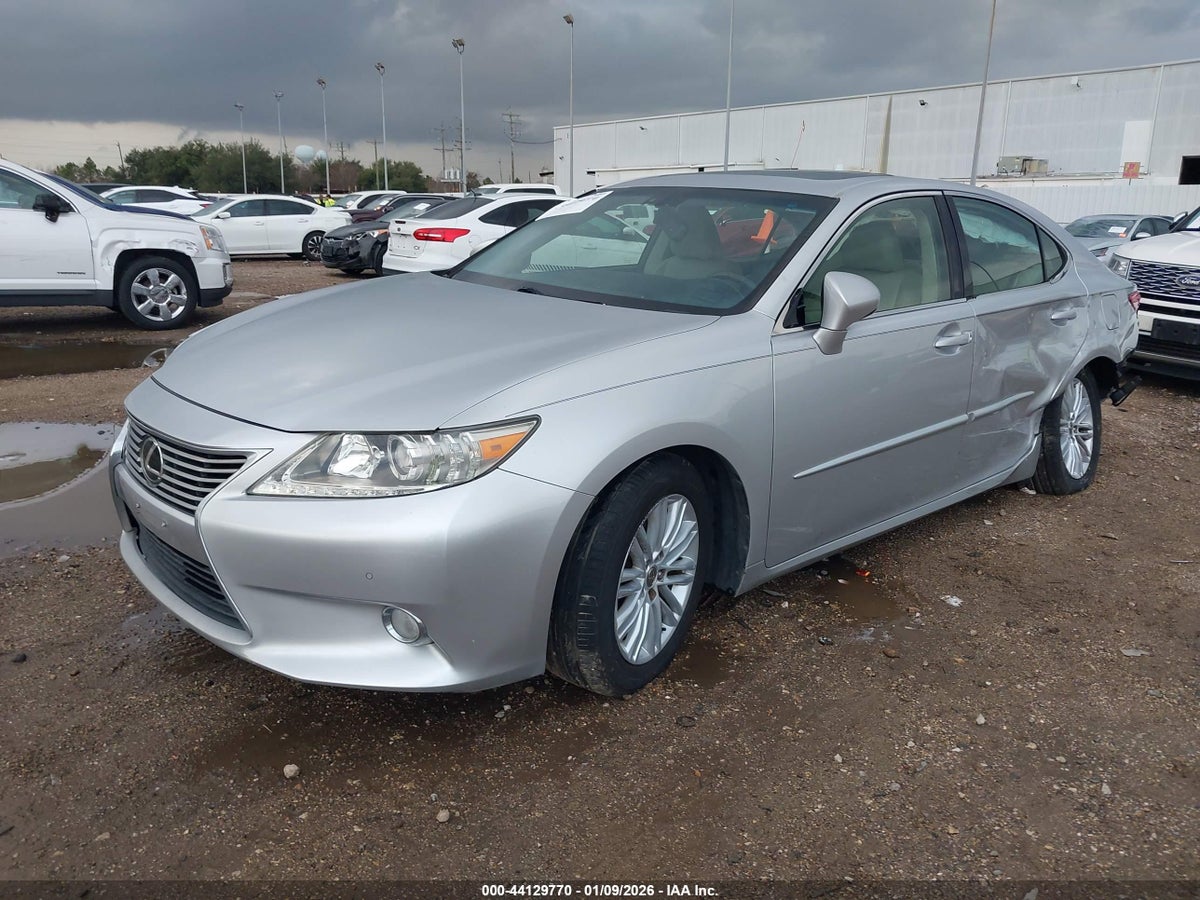 2013 LEXUS ES 350 — снимка 2