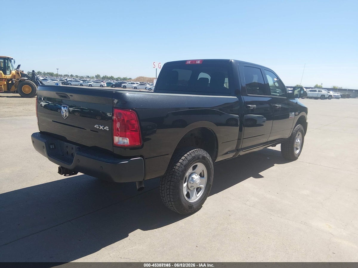 2017 RAM 3500 TRADESMAN 4X4 6'4 BOX — снимка 4