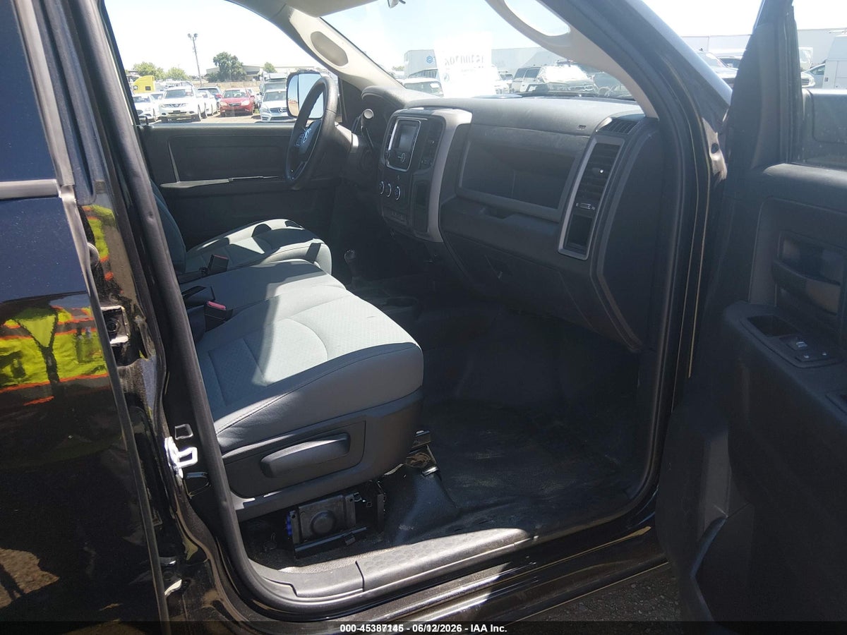 2017 RAM 3500 TRADESMAN 4X4 6'4 BOX — снимка 5