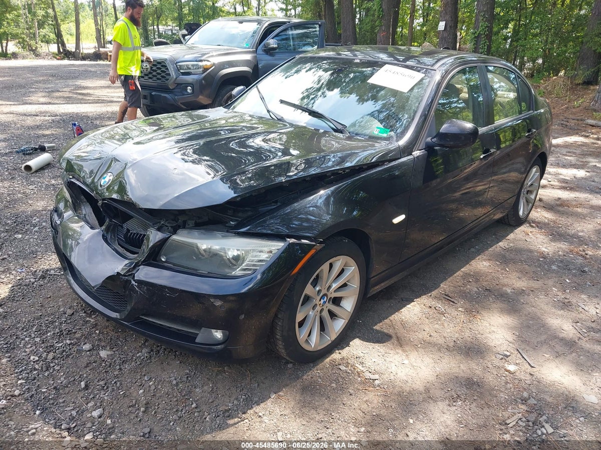 2011 BMW 328I — снимка 2