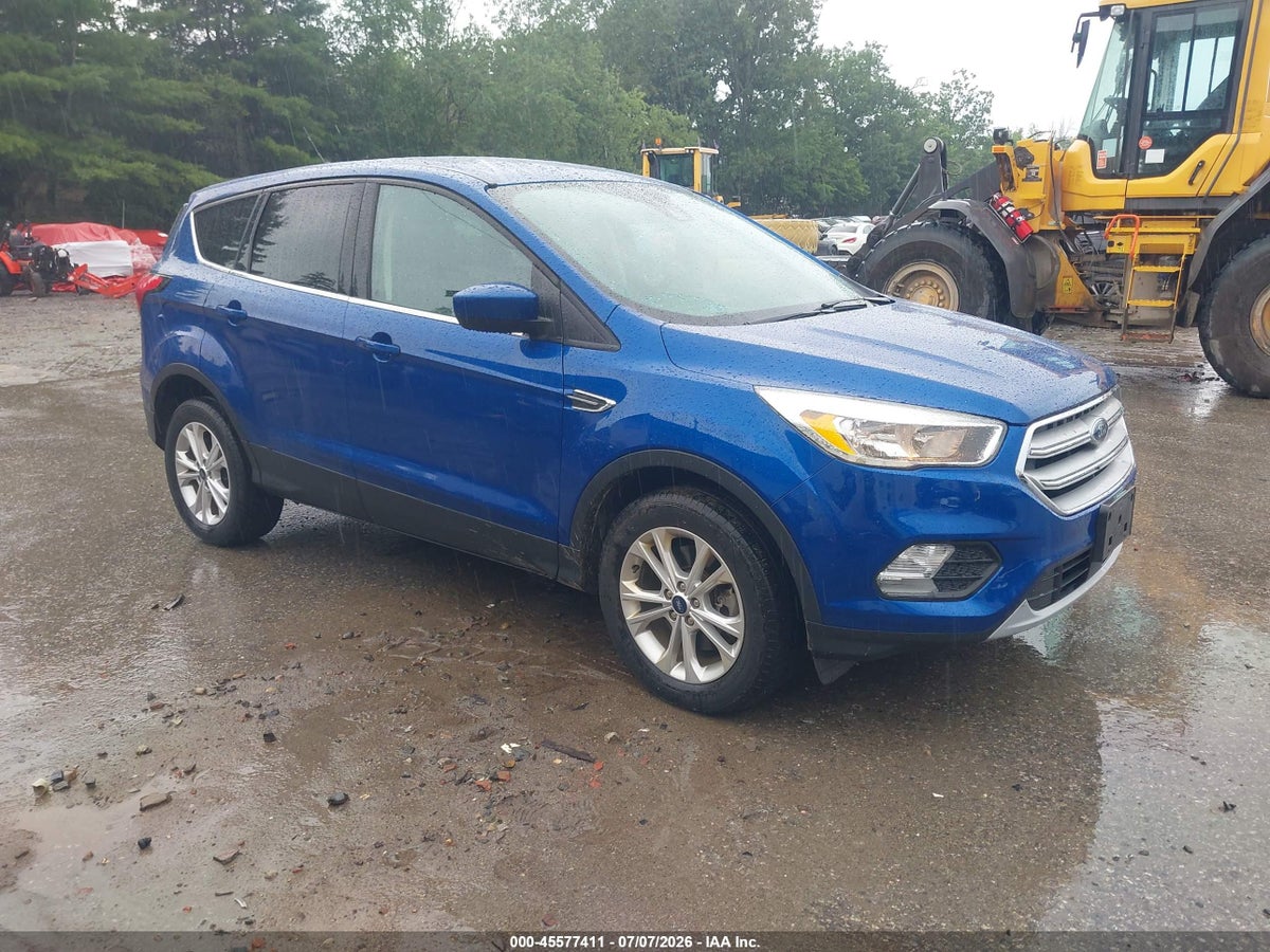 2019 FORD ESCAPE SE
