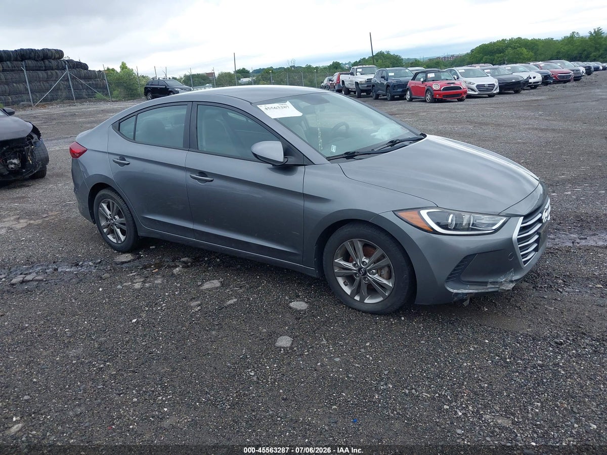2017 HYUNDAI ELANTRA SE