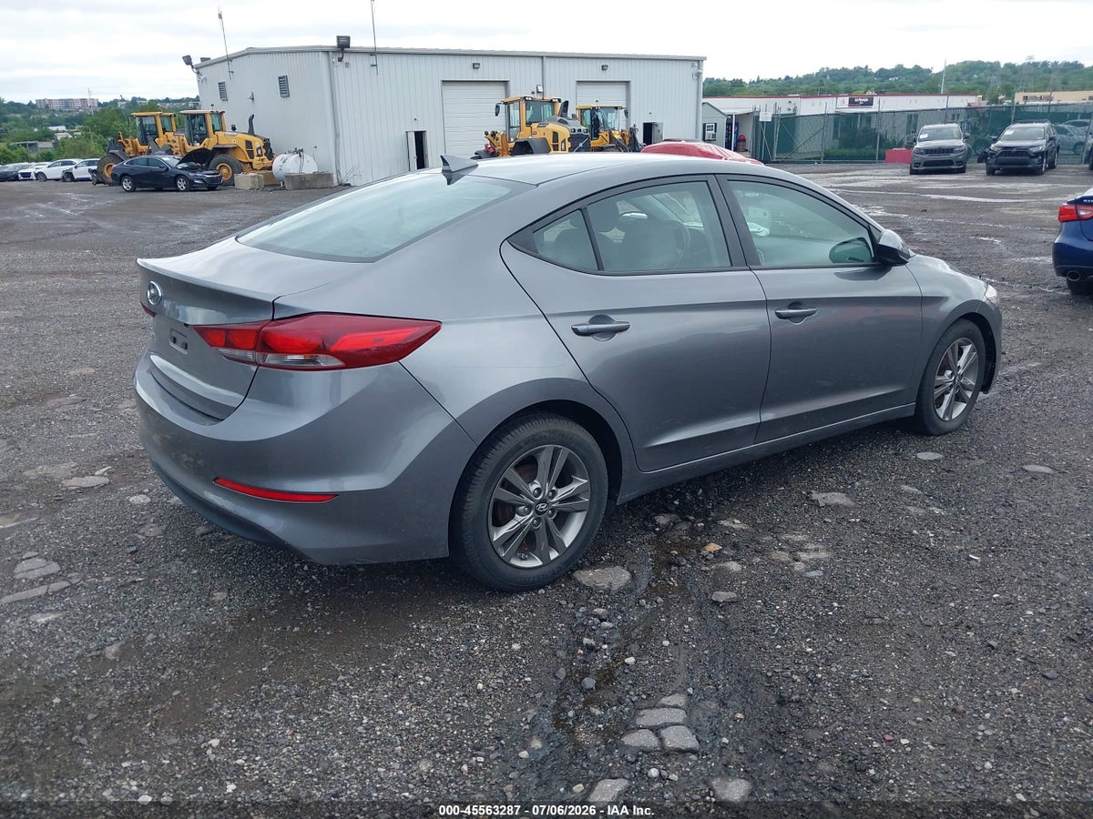 2017 HYUNDAI ELANTRA SE — снимка 4