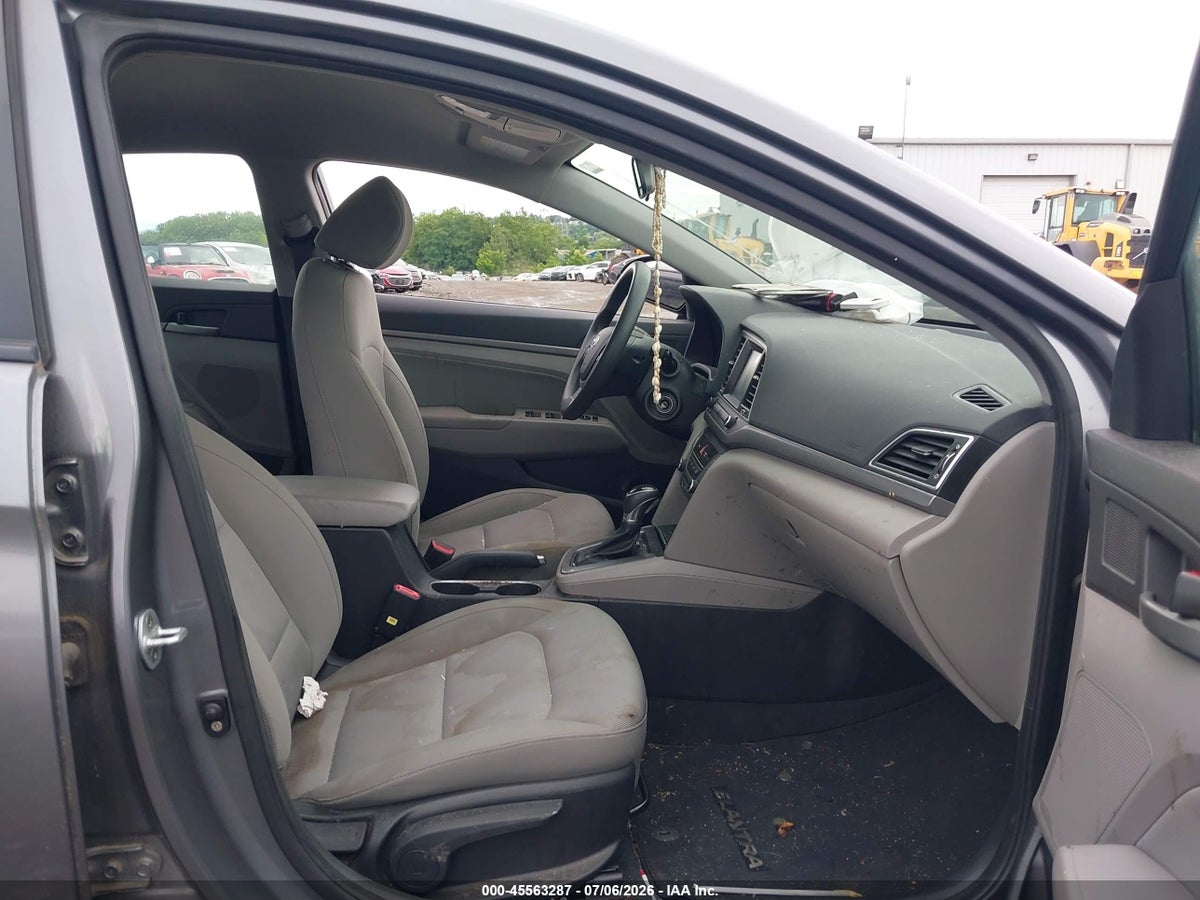 2017 HYUNDAI ELANTRA SE — снимка 5