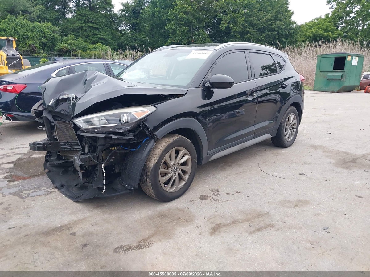 2017 HYUNDAI TUCSON SE — снимка 2