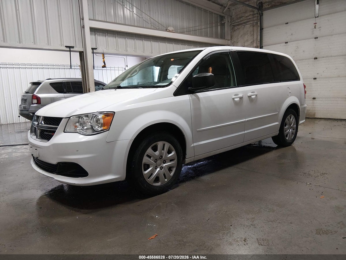 2017 DODGE GRAND CARAVAN SE — снимка 2