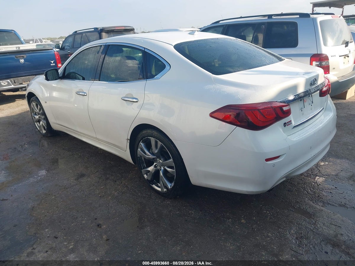 2015 INFINITI Q70 3.7 — снимка 3