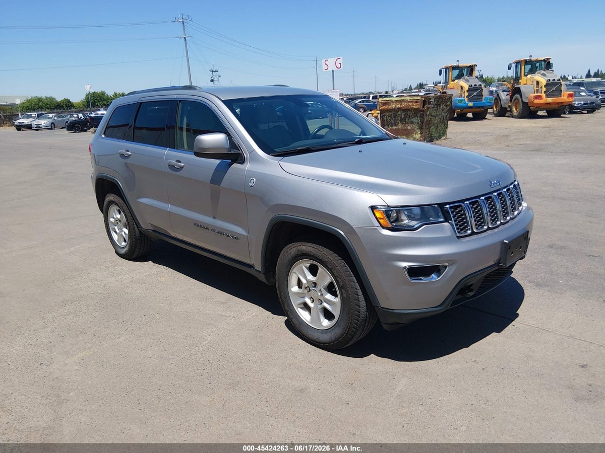 2017 JEEP GRAND CHEROKEE LAREDO 4X4