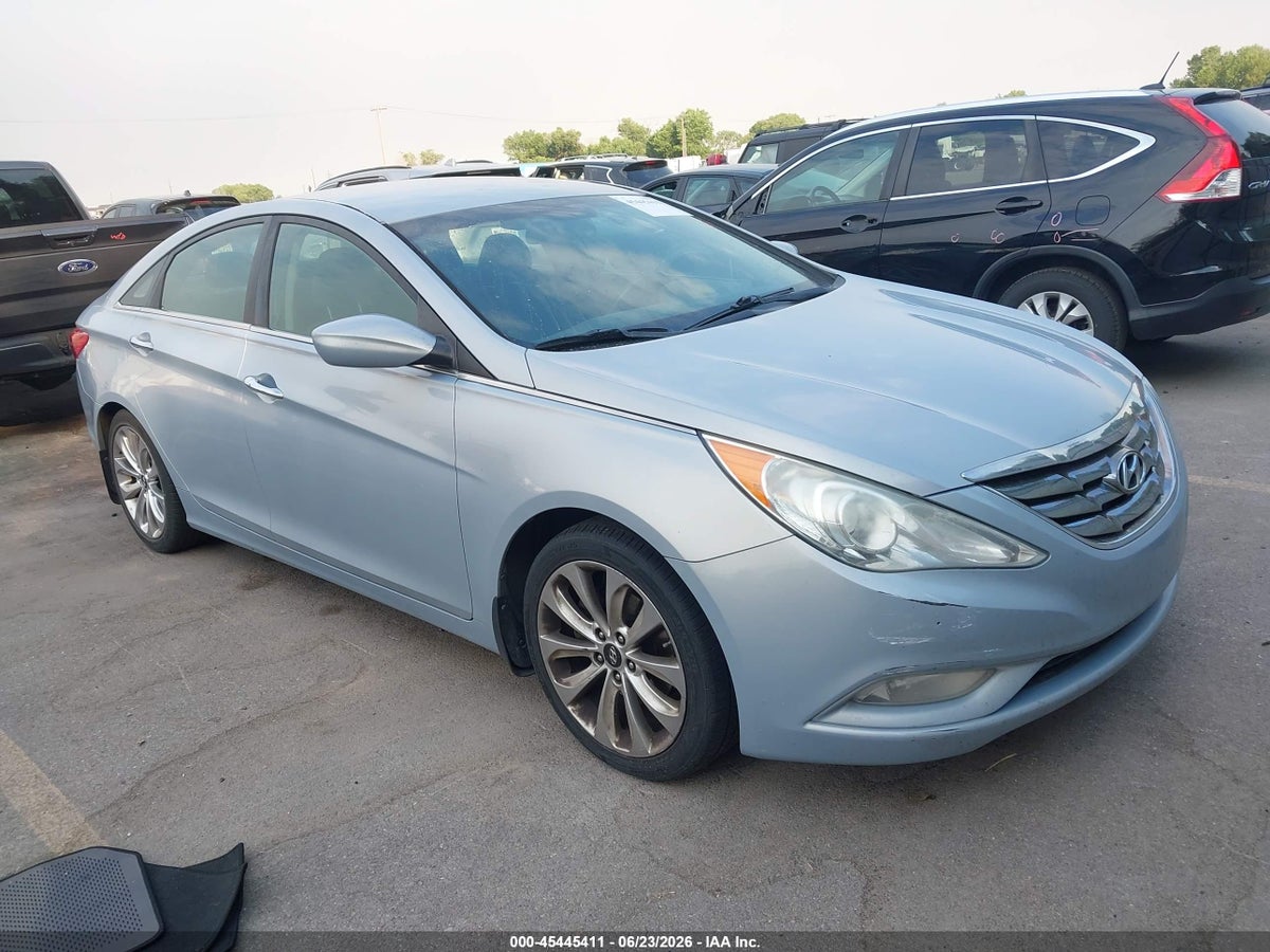 2013 HYUNDAI SONATA SE