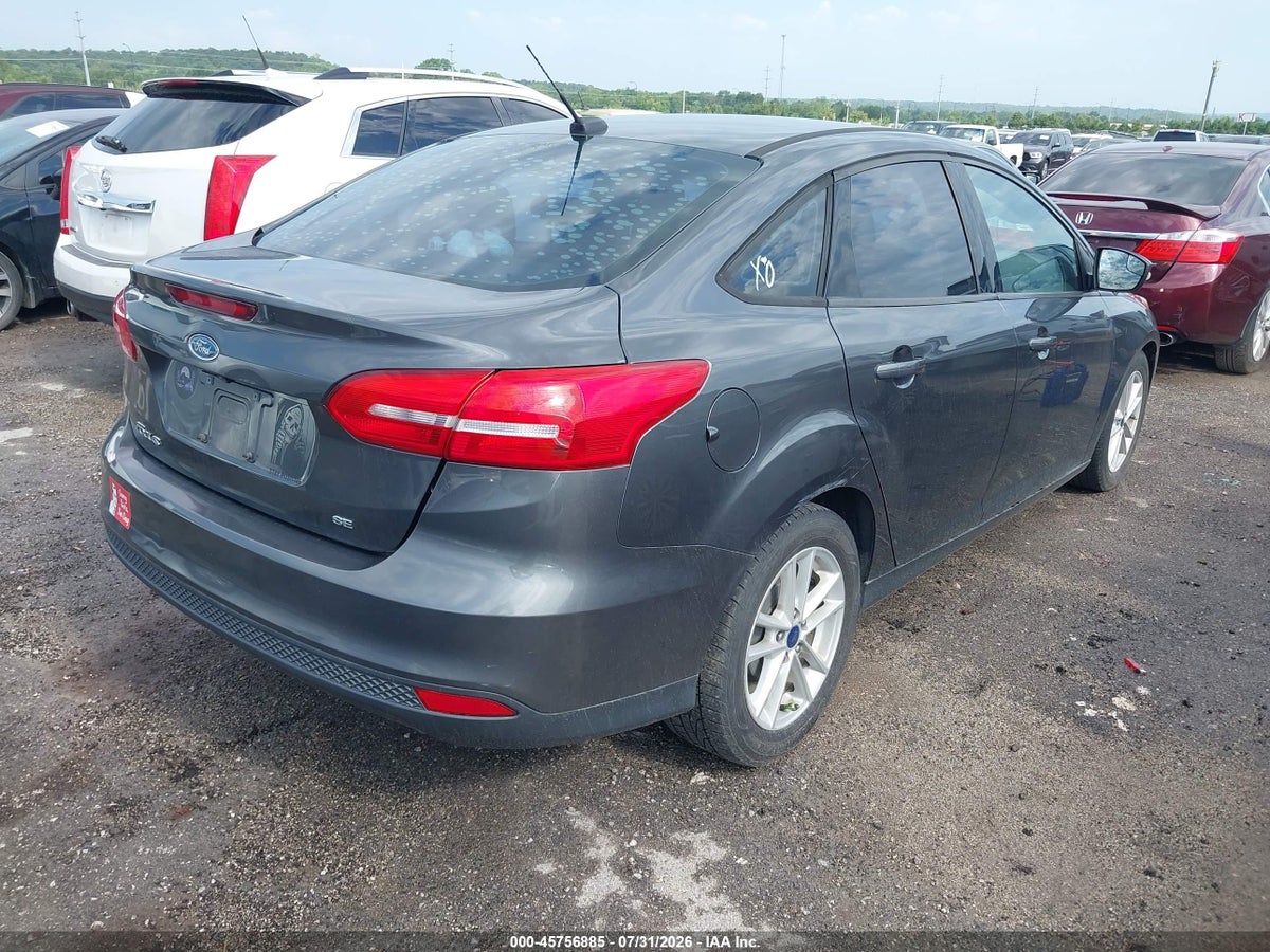 2017 FORD FOCUS SE — снимка 4