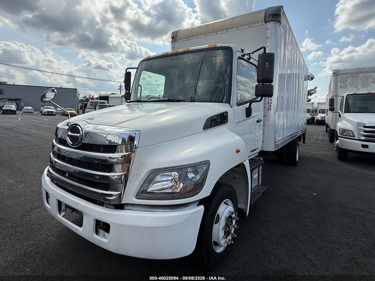 2015 HINO 258ALP