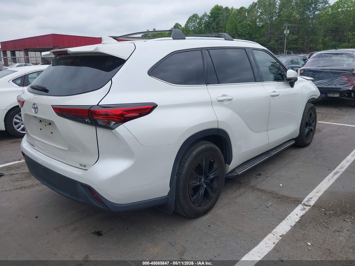2021 TOYOTA HIGHLANDER XLE — снимка 4