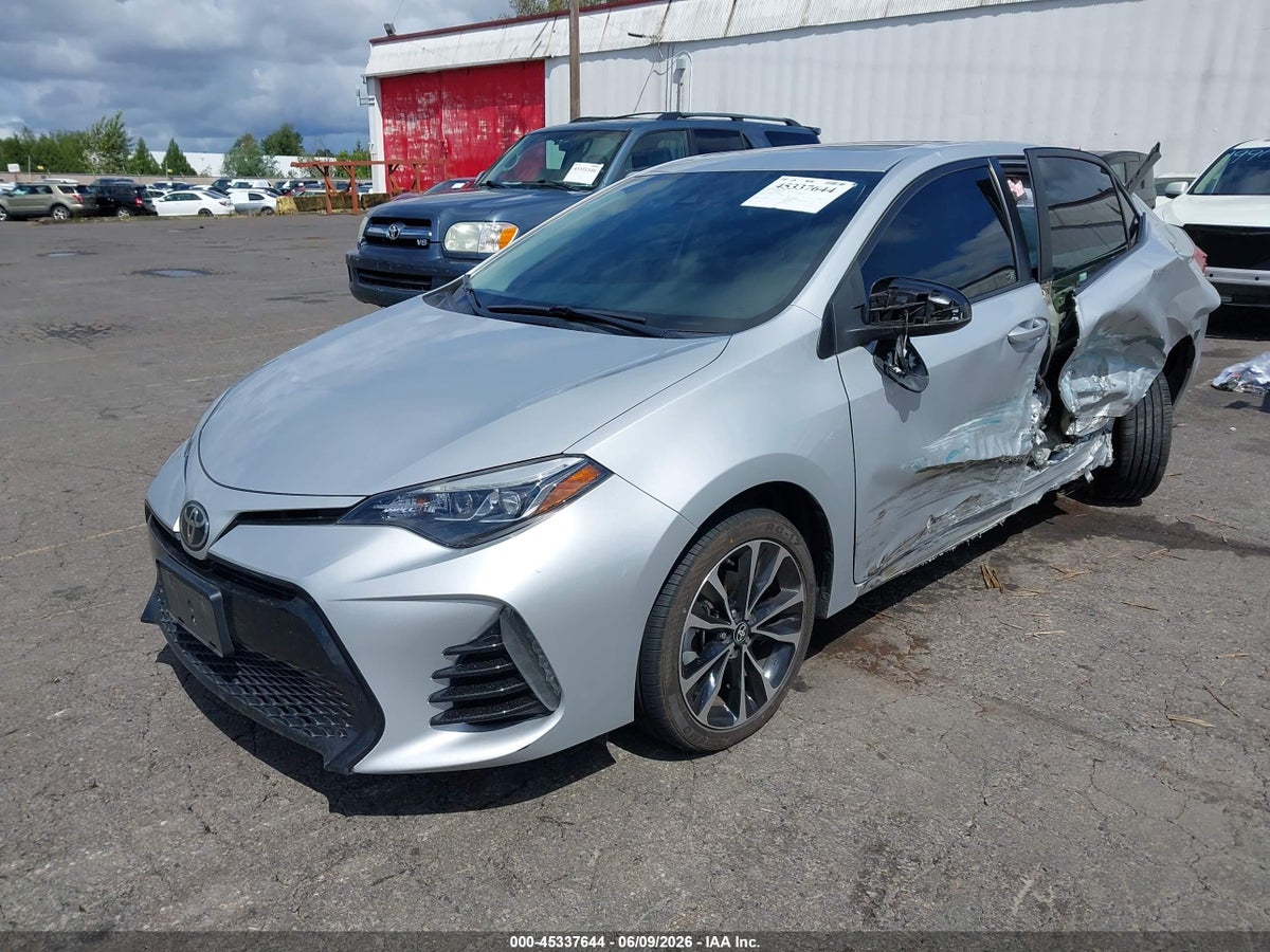 2017 TOYOTA COROLLA XSE — снимка 2