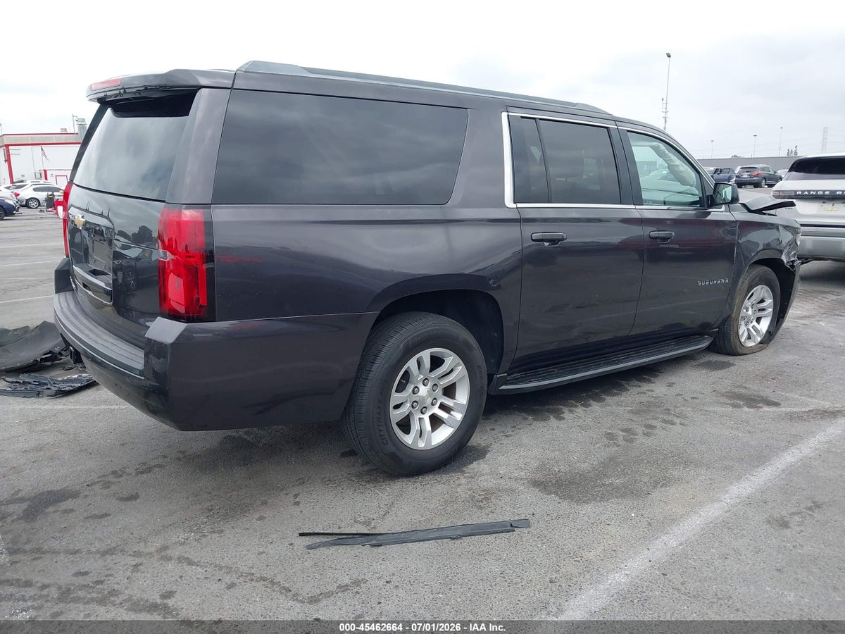 2017 CHEVROLET SUBURBAN LS — снимка 4