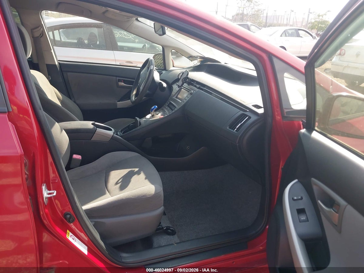 2013 TOYOTA PRIUS THREE — снимка 5
