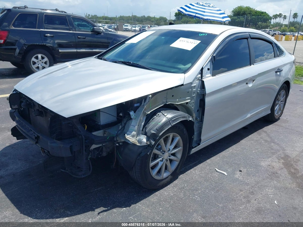 2018 HYUNDAI SONATA SE — снимка 2