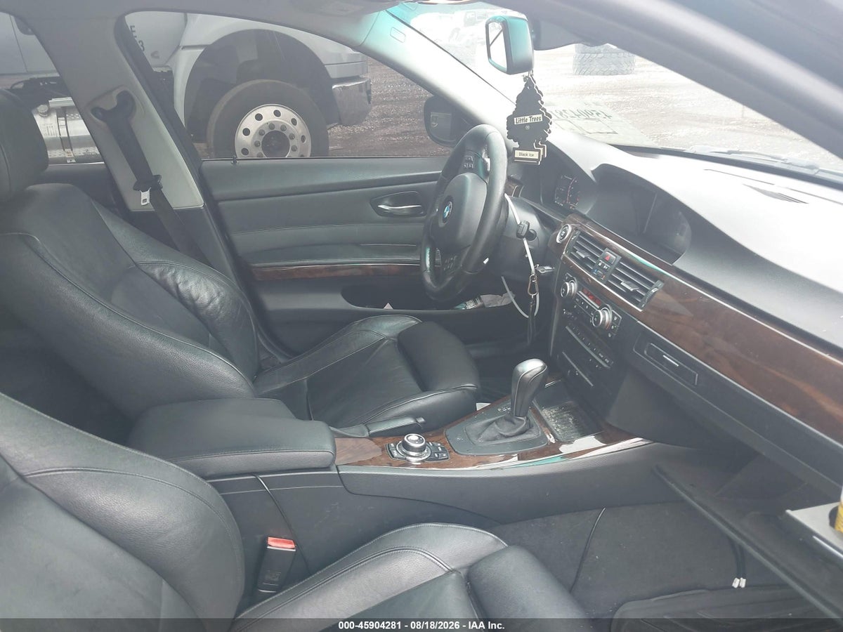 2011 BMW 335I XDRIVE — снимка 5