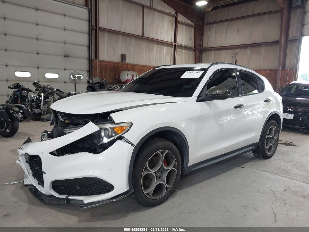 2018 ALFA ROMEO STELVIO SPORT AWD — photo 2