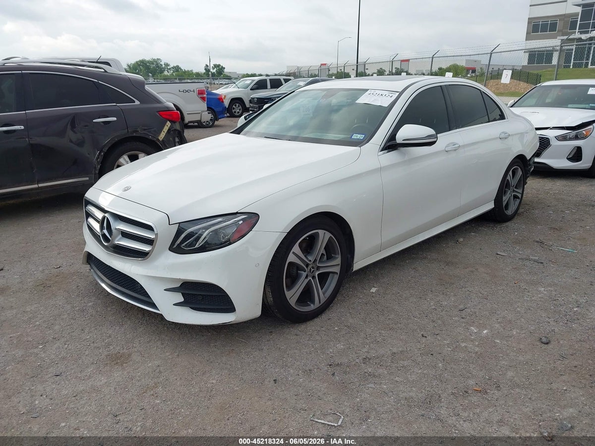 2018 MERCEDES-BENZ E 300 — снимка 2