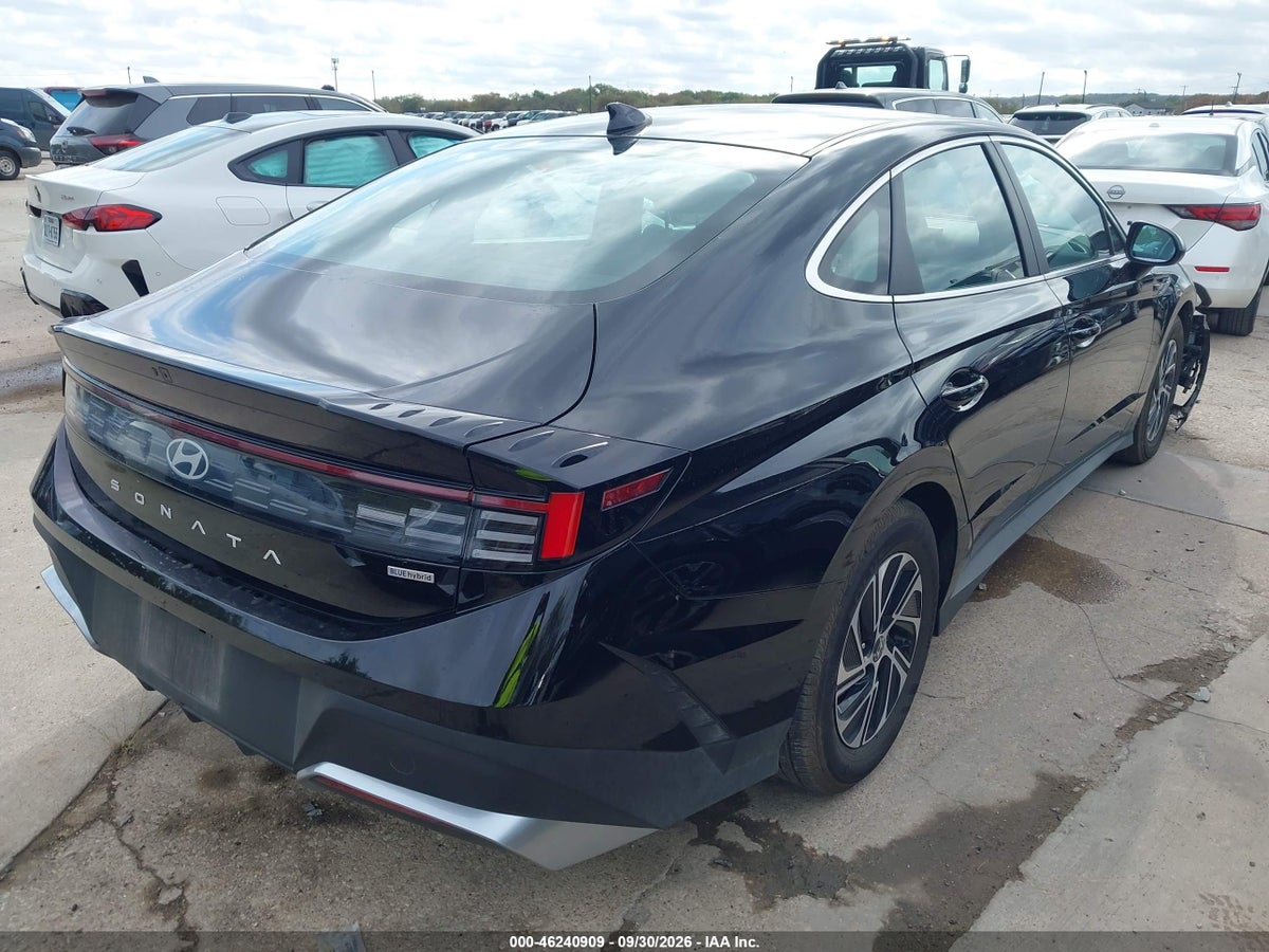 2026 HYUNDAI SONATA HYBRID BLUE — photo 4
