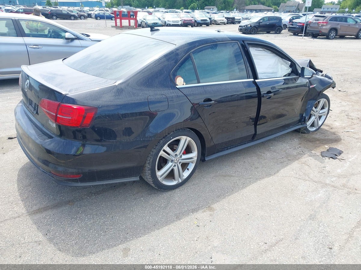 2016 VOLKSWAGEN JETTA 2.0T GLI SE — снимка 4