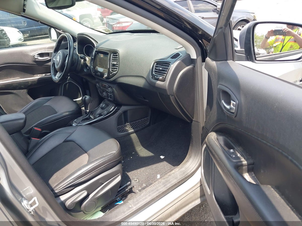 2020 JEEP COMPASS ALTITUDE 4X4 — снимка 5