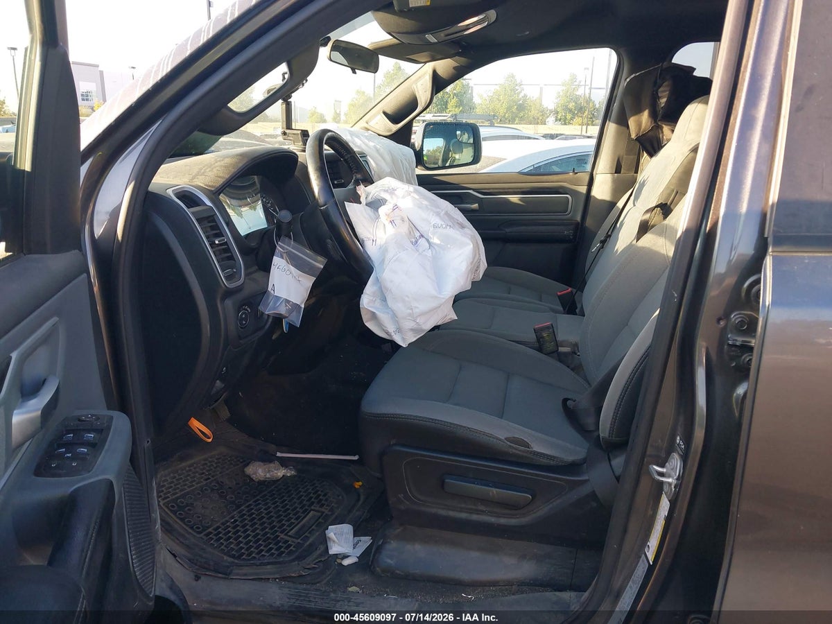 2021 RAM 1500 BIG HORN 4X2 6'4 BOX — снимка 5
