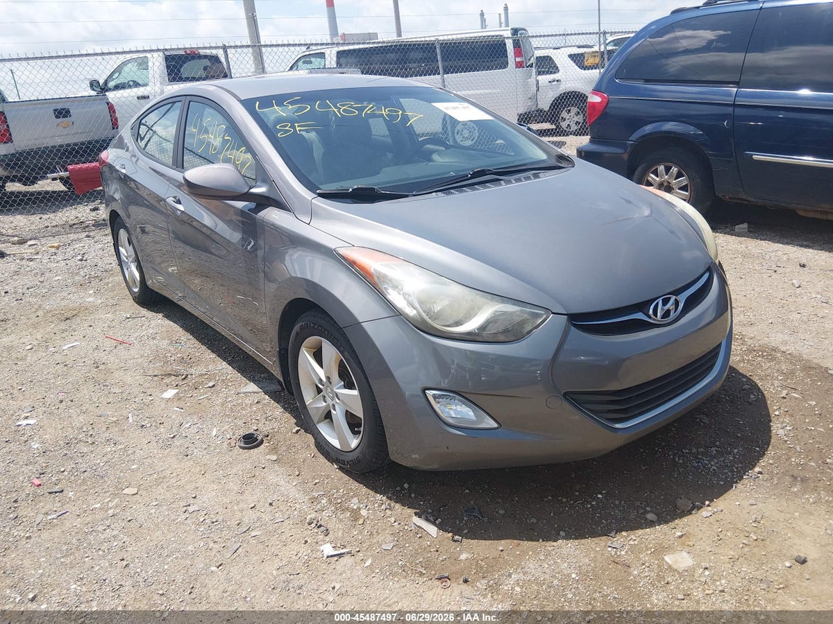 2013 HYUNDAI ELANTRA GLS