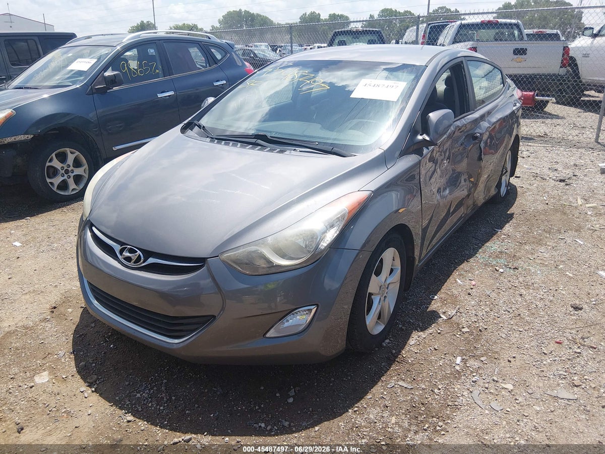2013 HYUNDAI ELANTRA GLS — снимка 2
