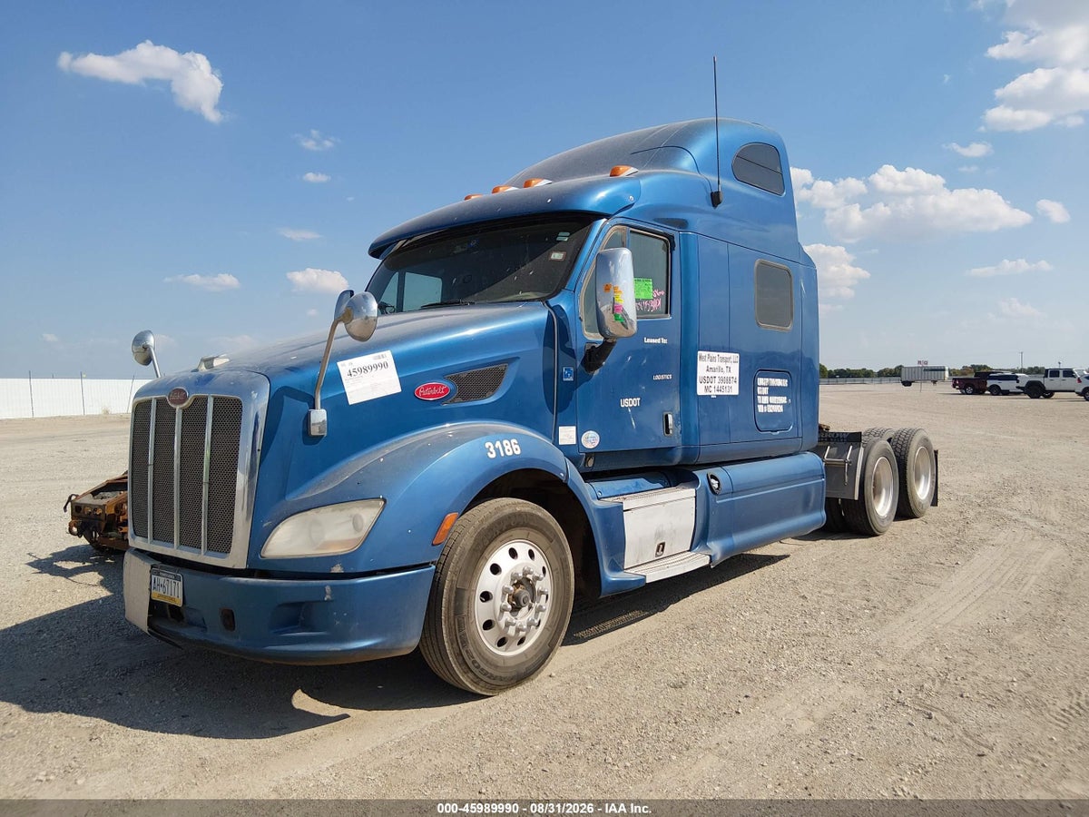 2014 PETERBILT 587 — снимка 2