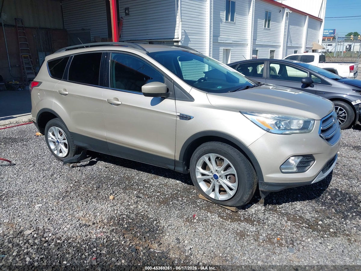 2017 FORD ESCAPE SE