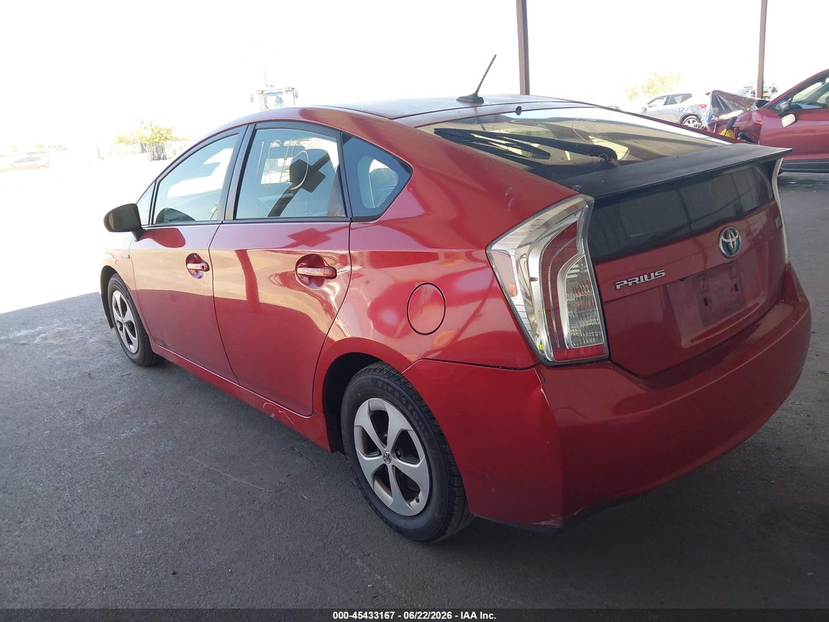 2013 TOYOTA PRIUS THREE — снимка 3