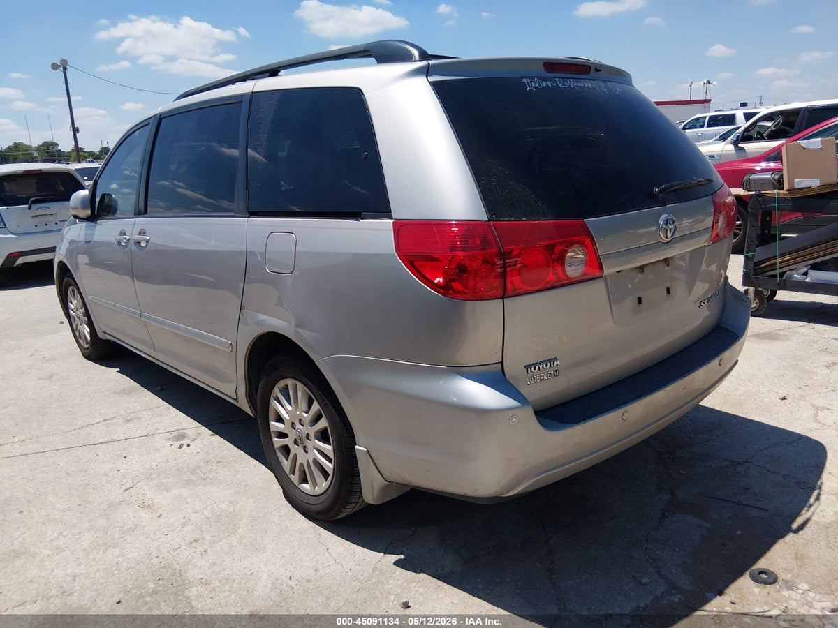 2010 TOYOTA SIENNA XLE — снимка 3