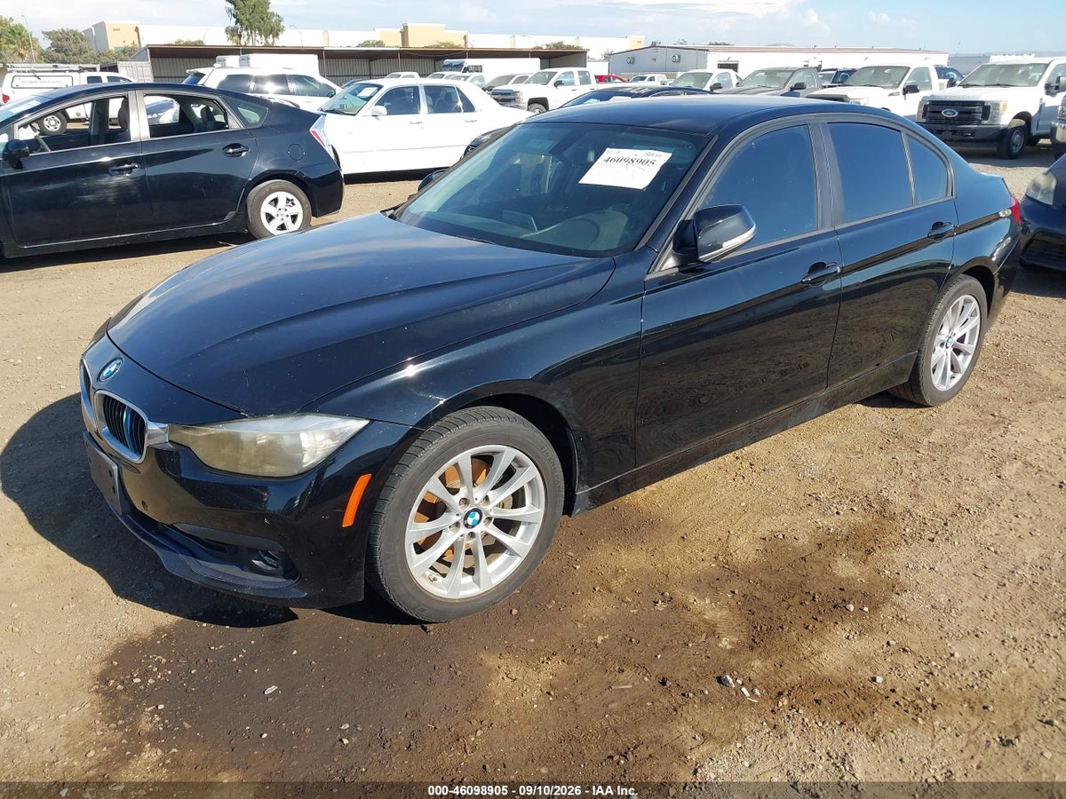2016 BMW 320I — снимка 2