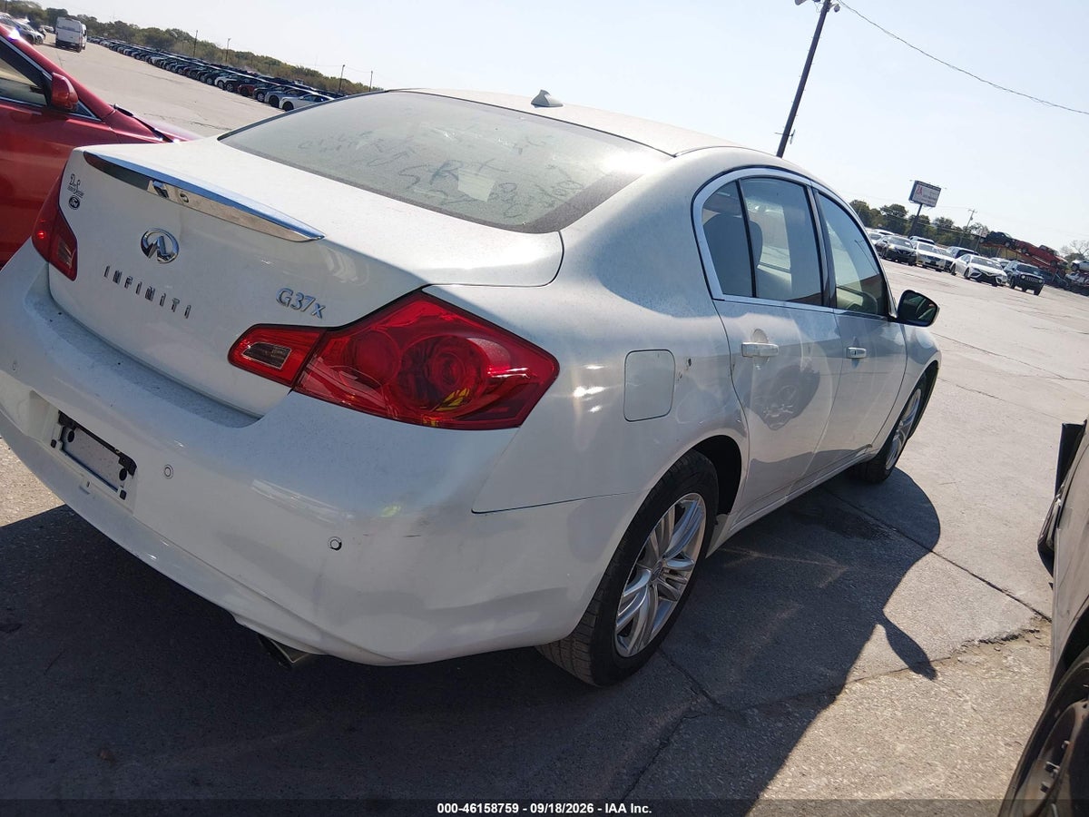 2013 INFINITI G37X — снимка 4