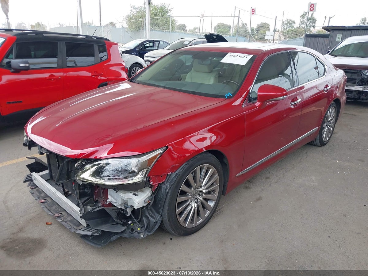 2013 LEXUS LS 460 — снимка 2