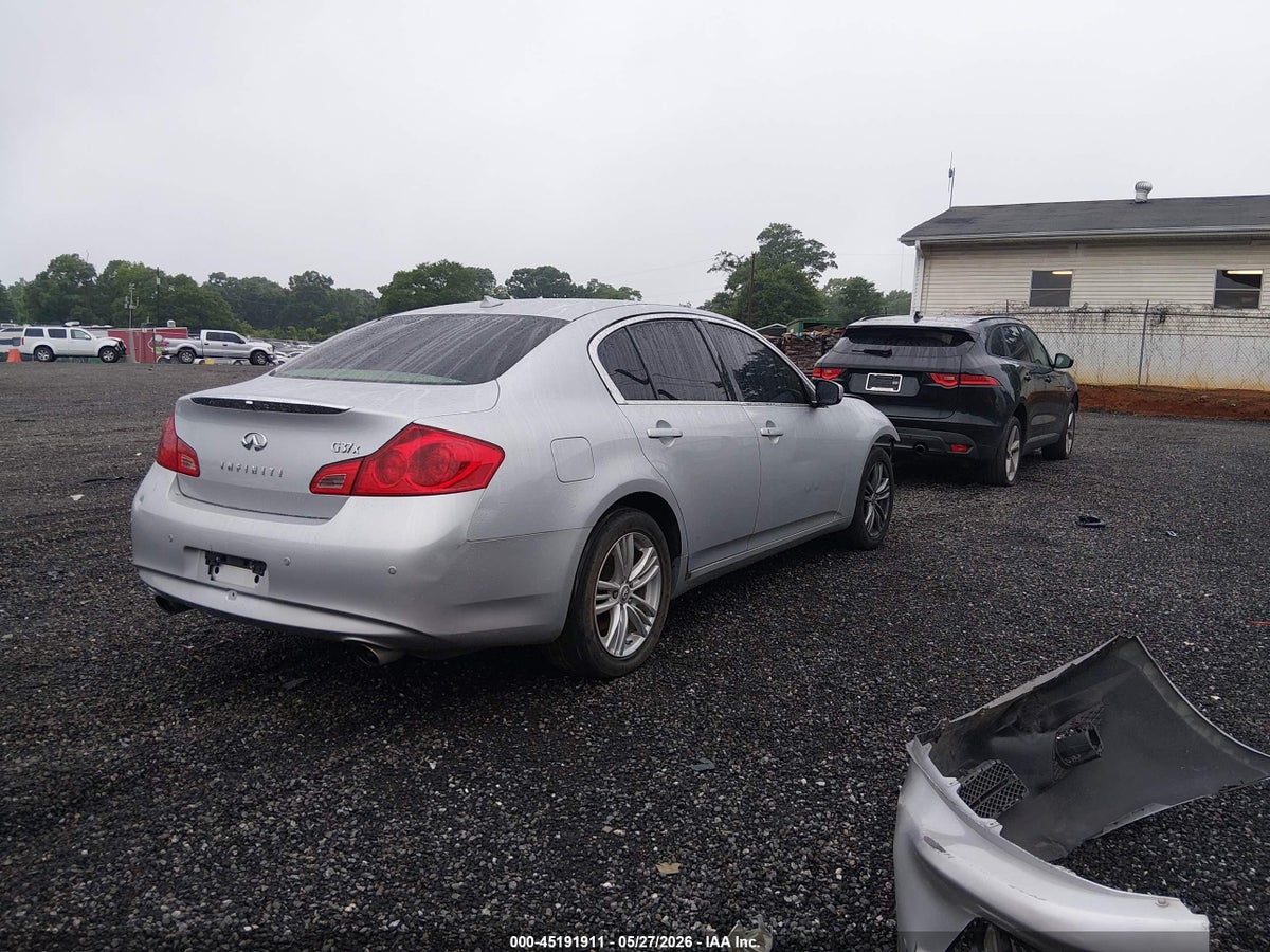 2013 INFINITI G37X — снимка 4