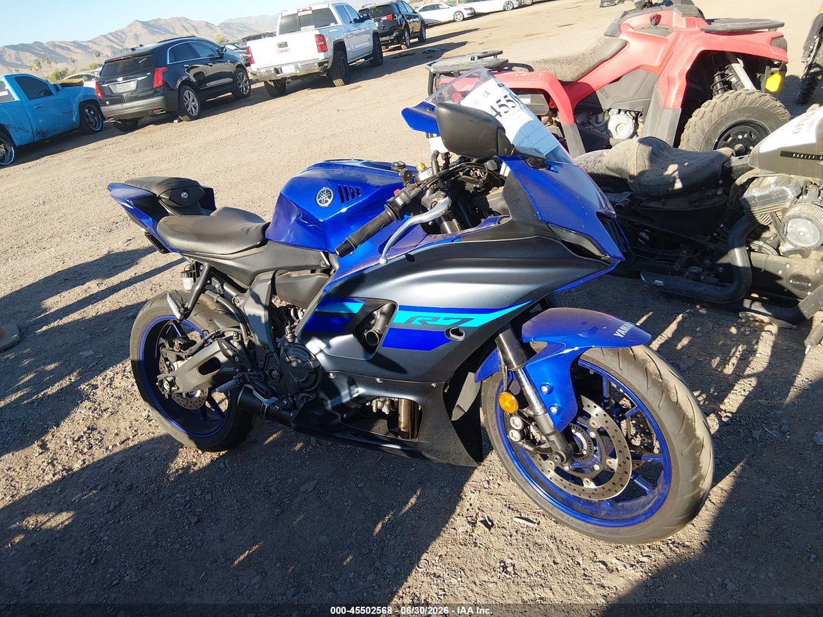 2024 YAMAHA YZFR7