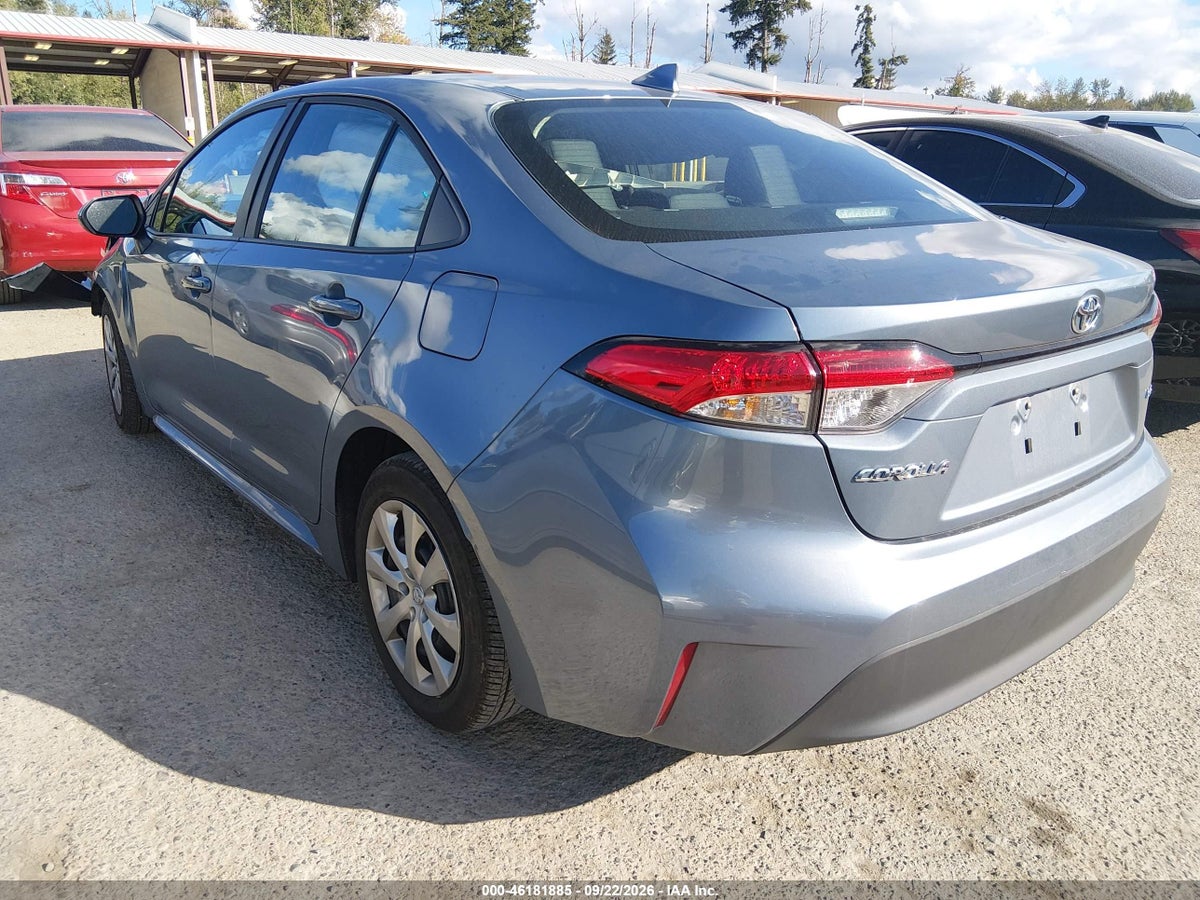 2026 TOYOTA COROLLA LE — photo 3