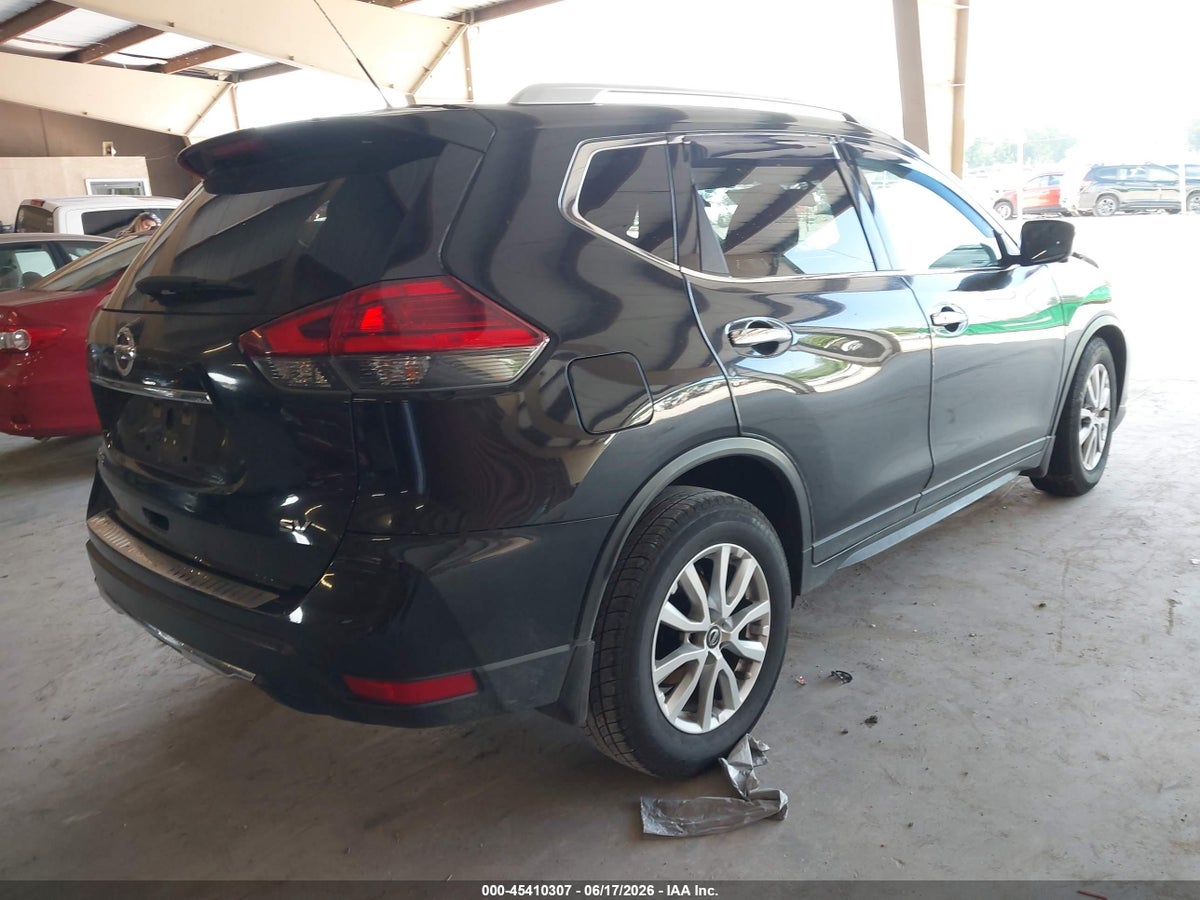 2017 NISSAN ROGUE SV — снимка 4
