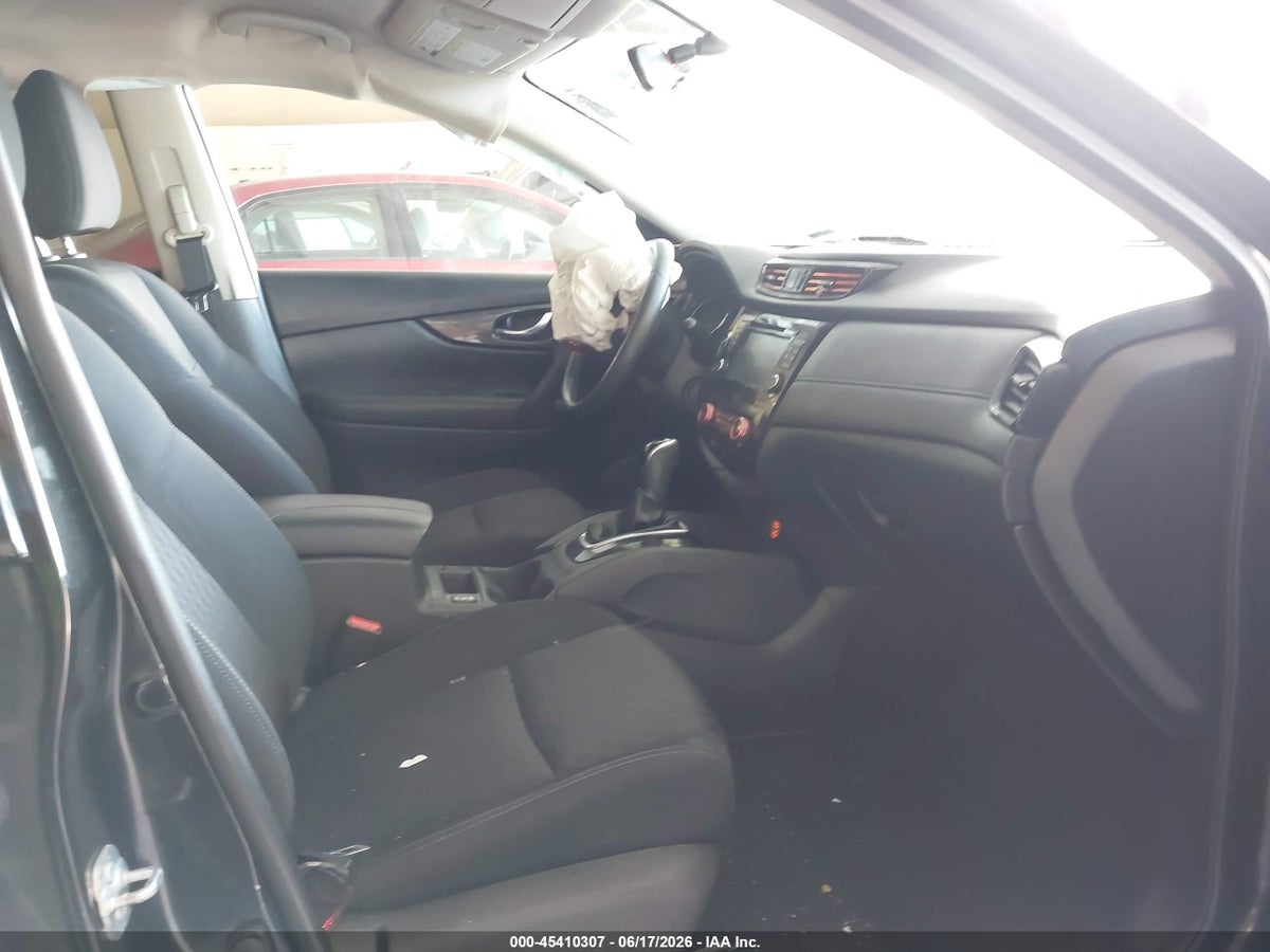 2017 NISSAN ROGUE SV — снимка 5