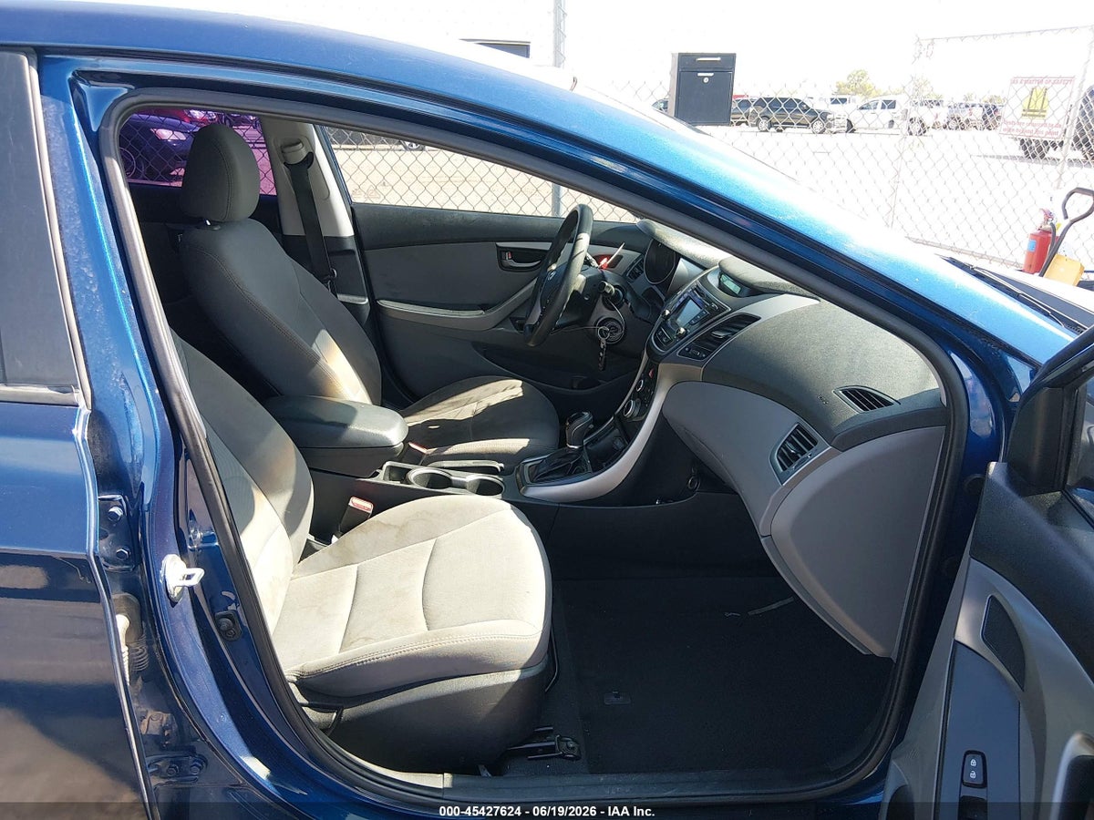 2015 HYUNDAI ELANTRA SE — снимка 5